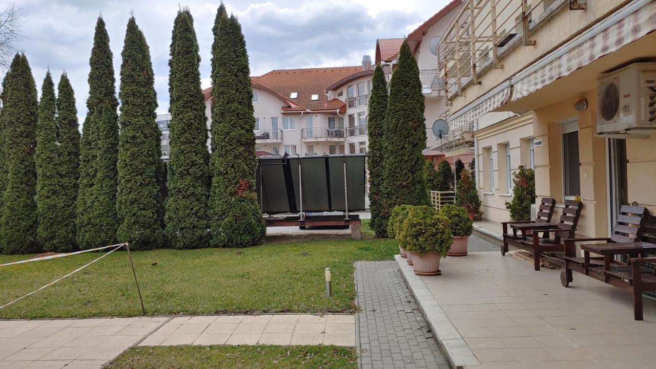 Panoráma Lux Wellness apartman Hajduszoboszlo Exterior foto